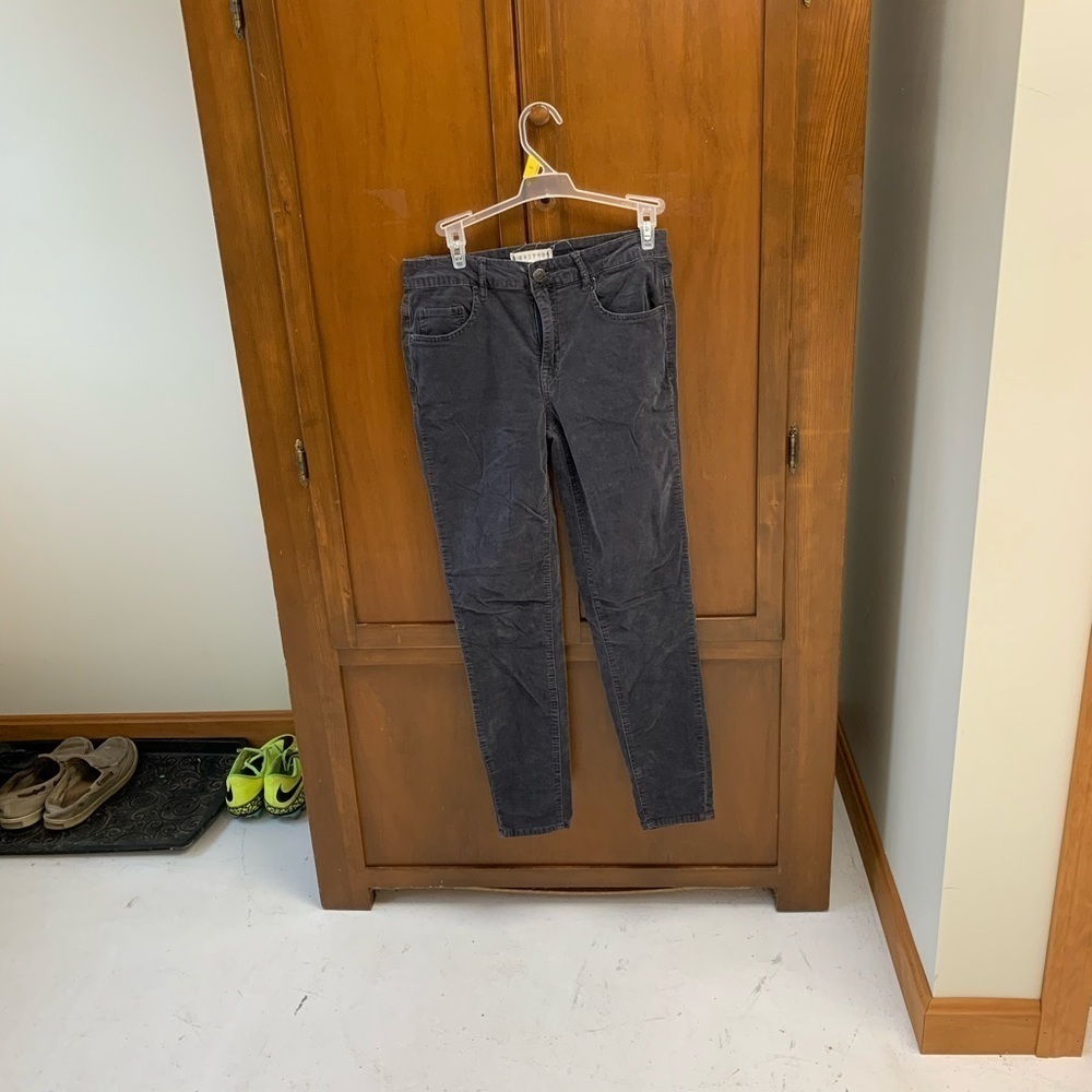 Harper heritage Francesca’s velvet mid rise skinny jeans size 27 sm hole pic4